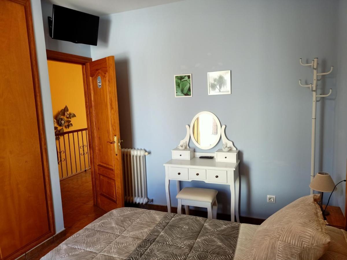 Villa Avi Pep Vilafant Esterno foto