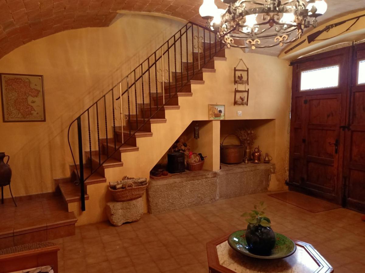 Villa Avi Pep Vilafant Esterno foto