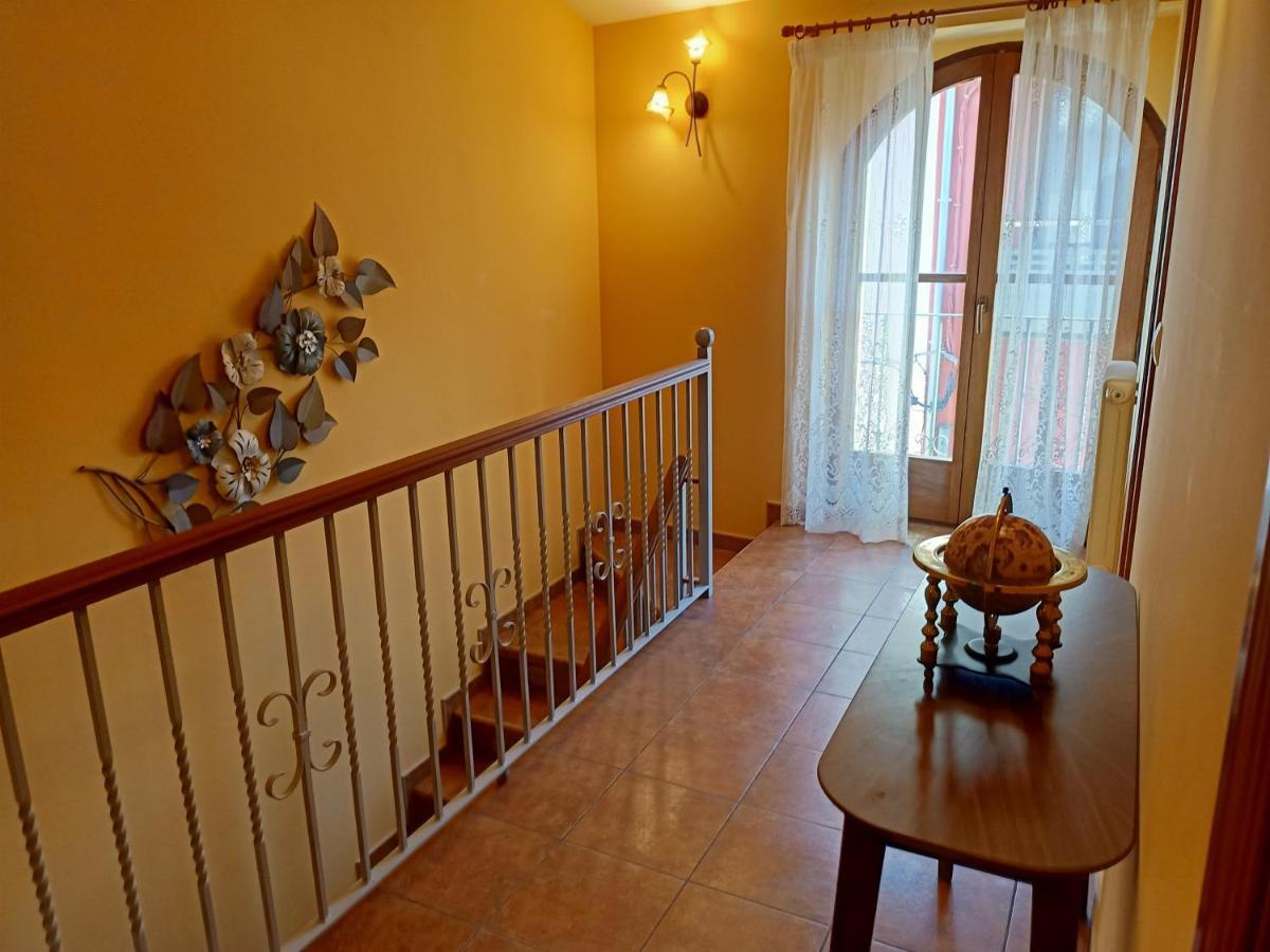 Villa Avi Pep Vilafant Esterno foto