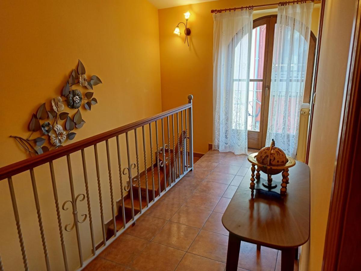 Villa Avi Pep Vilafant Esterno foto